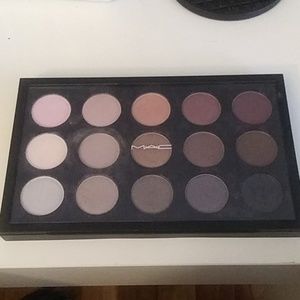 MAC Cool Neutrals Eyeshadow Palette